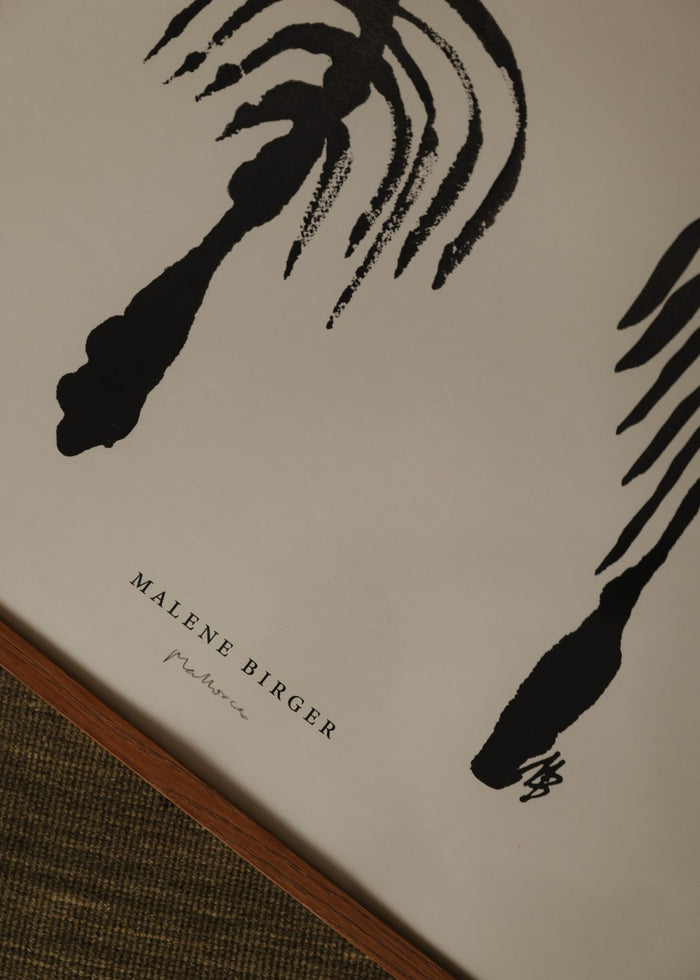 4 Corners of Shadow by Malene Birger