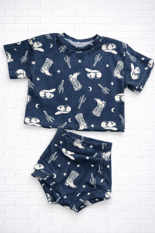 12m RTS oversized tee & bummies (urban/waved rib)
