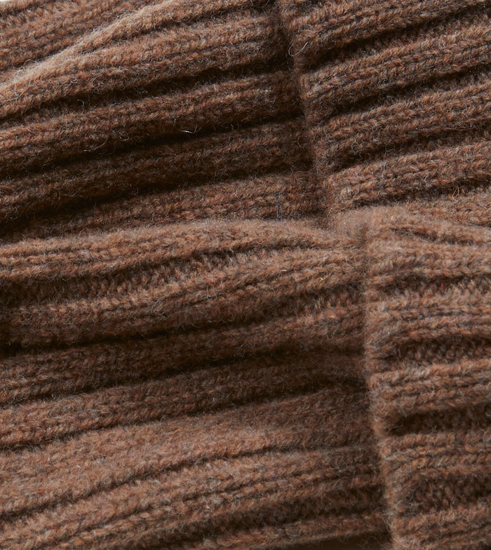 Brown Lambswool Ribbed Knit Cap