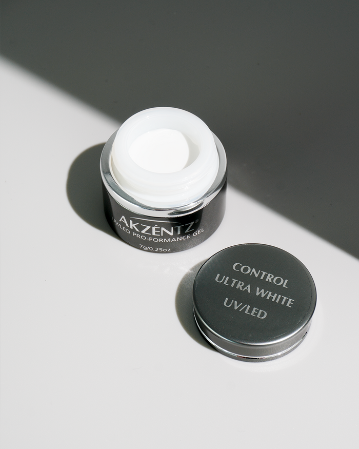 Control Ultra White (Original Formula)