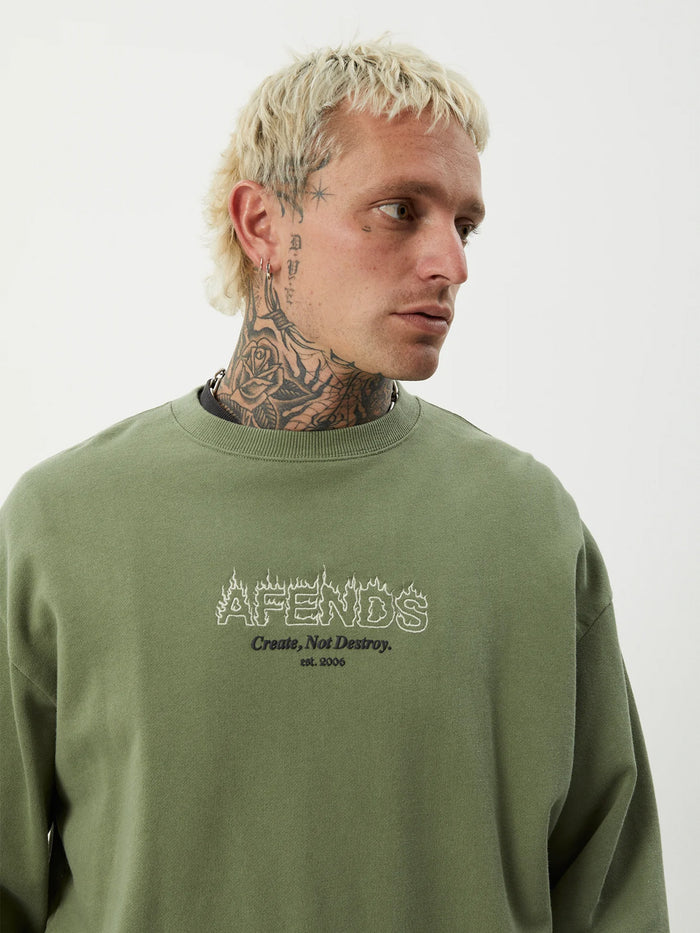 Ember - Recycled Crew Neck | Oil Green-Image 4