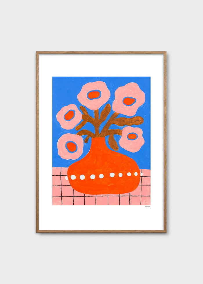 Flowers In a Pearl Vase by Madelen Möllard
