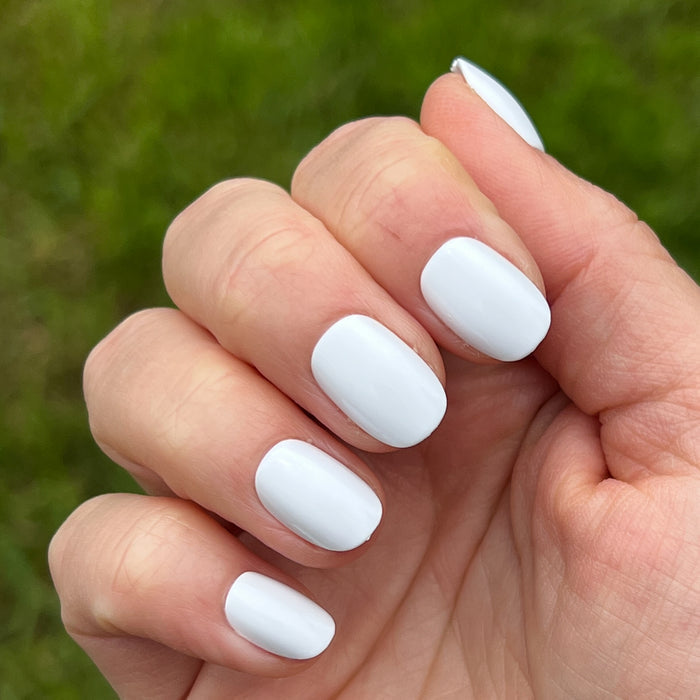 HD | Round | Extra Short clean white extra short round press-on nails for a crisp and polished at-home mani look