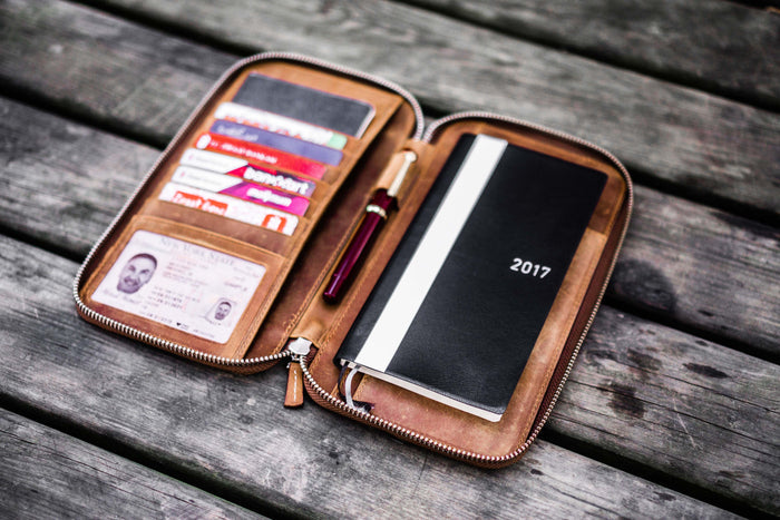 Leather Zippered Hobonichi Weeks Mega Cover - Crazy Horse Brown