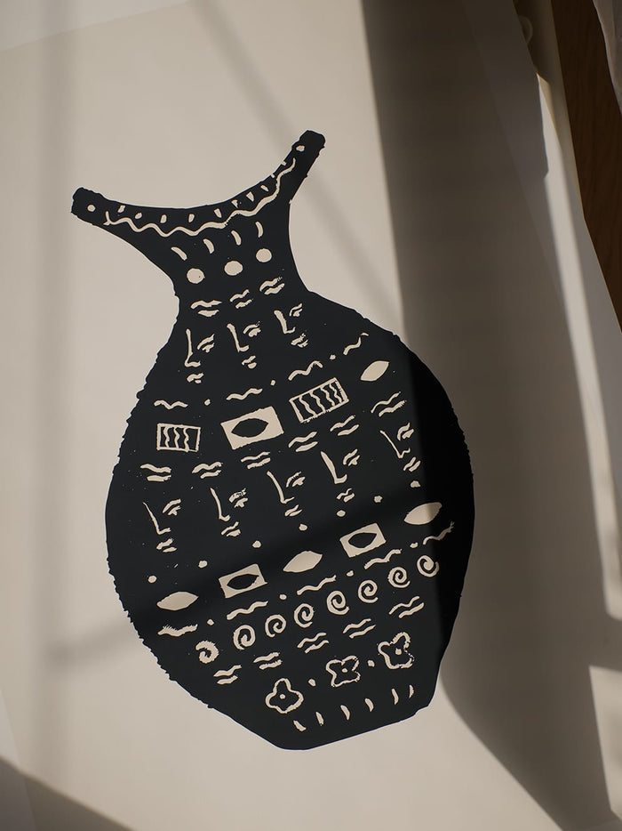 Les Objets by Lucrecia Rey Caro