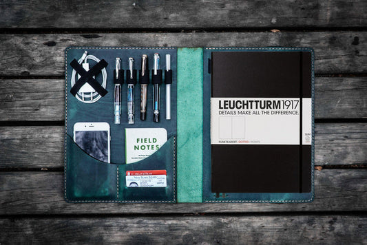 Leuchtturm1917 A4 - A4+ Leather Cover Portfolio - Crazy Horse Forest Green