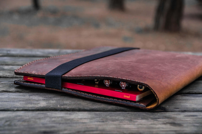 Moleskine Professional Workbook A4 Cover - Leather Compendium - Crazy Horse Tan