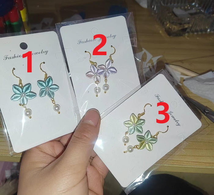 PF004 - Flower Chanhua Earrings - Wholesale