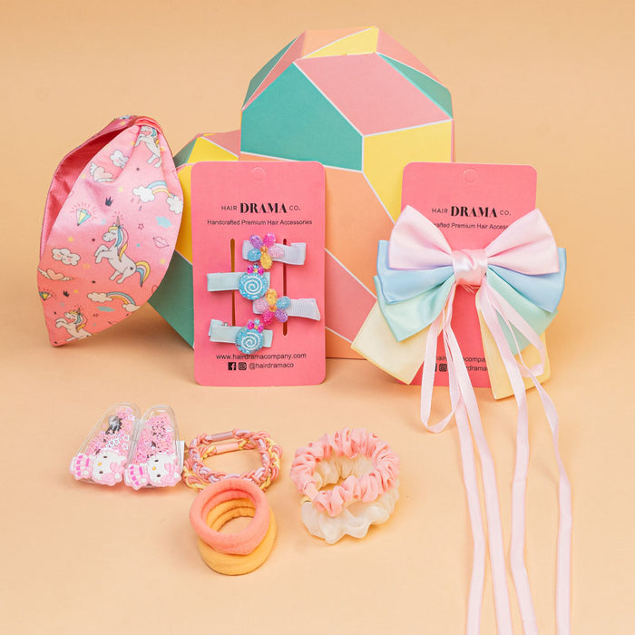 Unicorn Sparkle & Shine Gift Set with 1 Knotted Hair Band, 1 Hair Bow, 6 Hair Pins & 6 Hair Ties